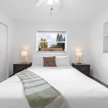 Private Heated Pool Villa In Ftl Near Beach Fort Lauderdale Bagian luar foto